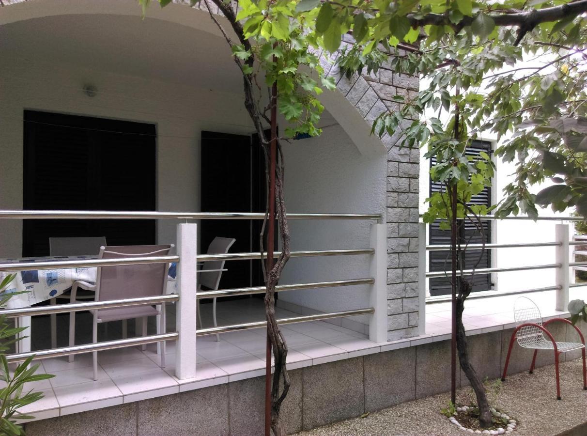 Apartment Vrzic *