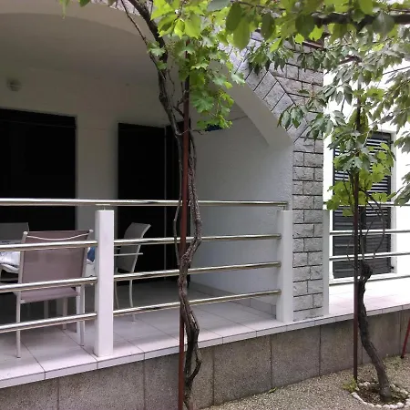 Apartmani Vrzic Baska  Exterior photo