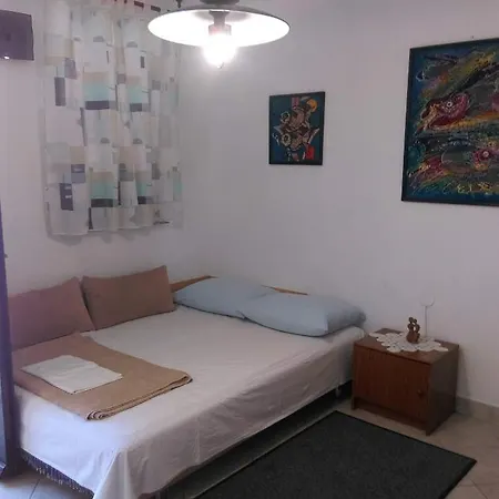 Apartmani Vrzic Baska  Exterior photo