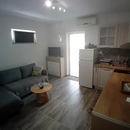 Apartmani Vrzic Baska  Exterior photo