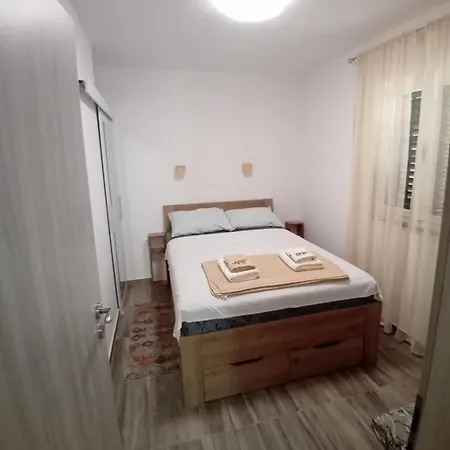 Apartmani Vrzic Baska  Exterior photo